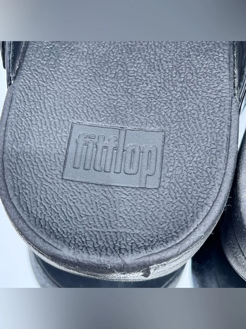 FitFlop The Skinny Black Patent Leather Wedge Thong / Sandal, 11, Silver Buckle - Picture 10 of 14